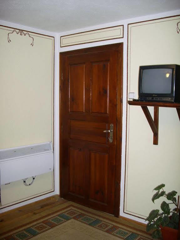 קופריבשטיצה Guest Rooms Dona מראה חיצוני תמונה
